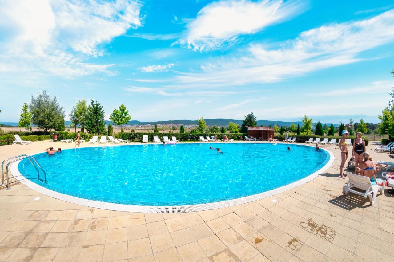 HOLIDAY AND ORCHID FORT NOKS APARTMENTS СОЛНЕЧНЫЙ БЕРЕГ (Болгария) -  Квартиры посуточно - от 6745 RUB | NOCHI